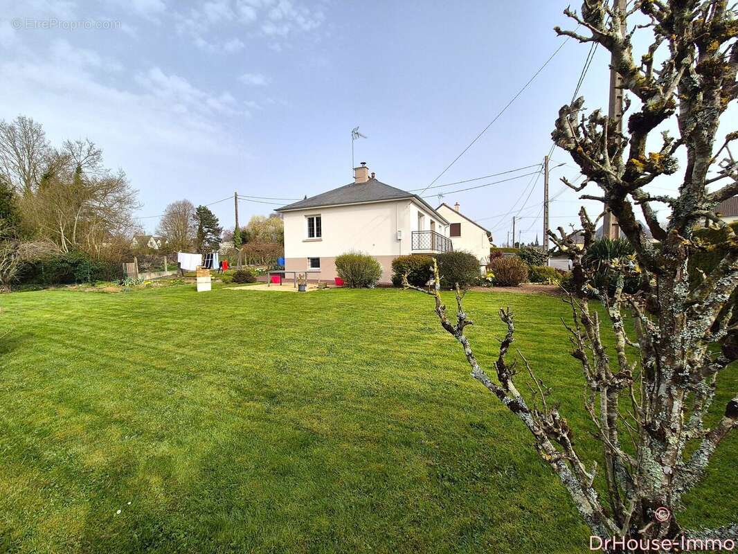 Maison 87 m² à Gorron  - photo 17