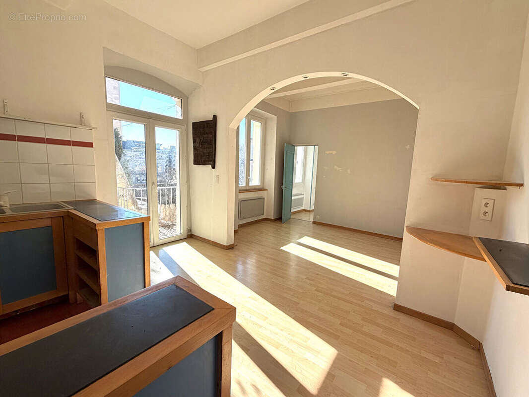 Appartement 95m2 - 3 chambres + extérieur - photo 2