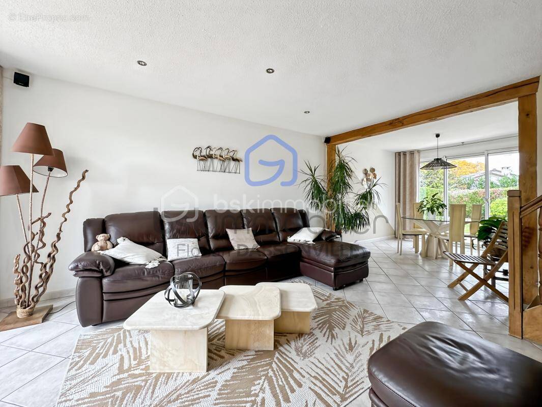 Maison à SAINT-GERMAIN-LES-CORBEIL