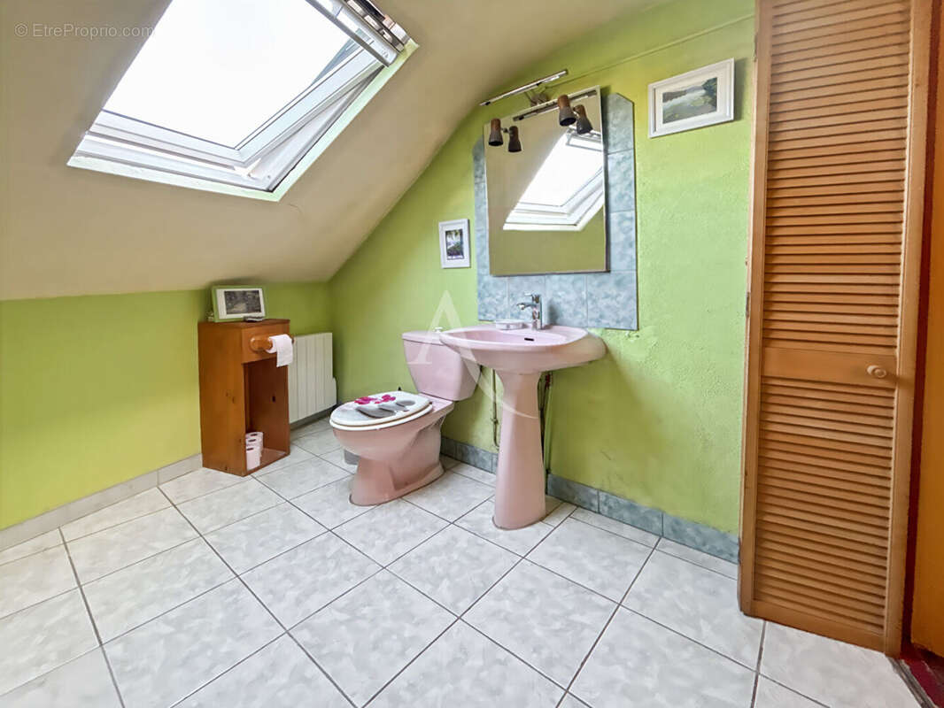 Maison à FLEURY-SUR-ANDELLE