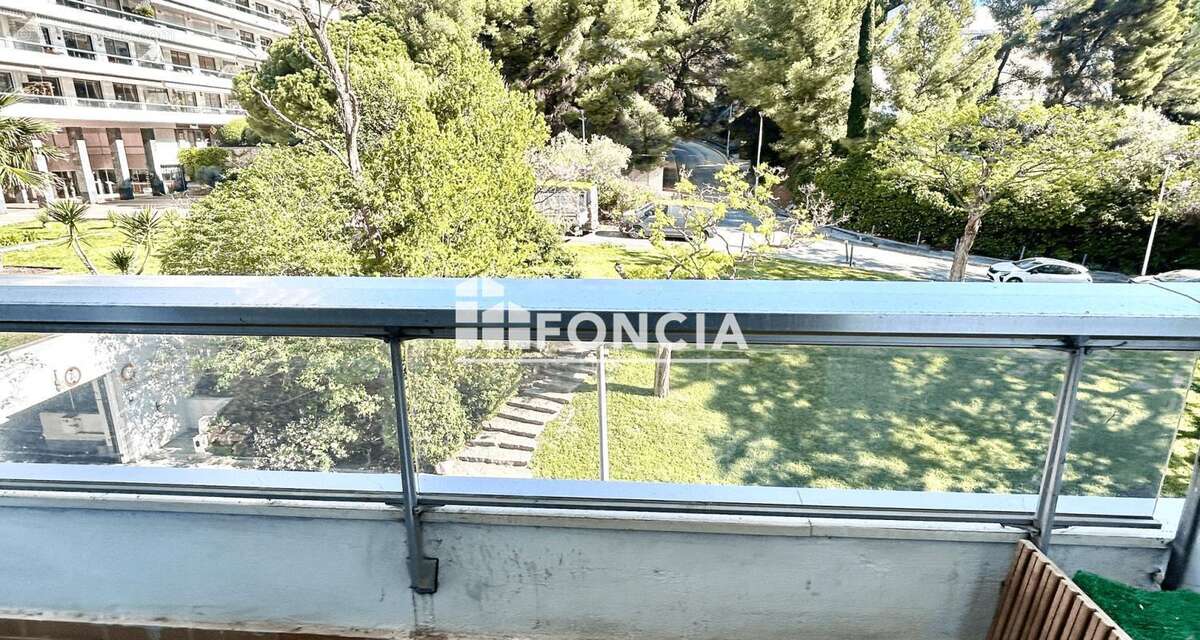 Appartement à MARSEILLE-8E