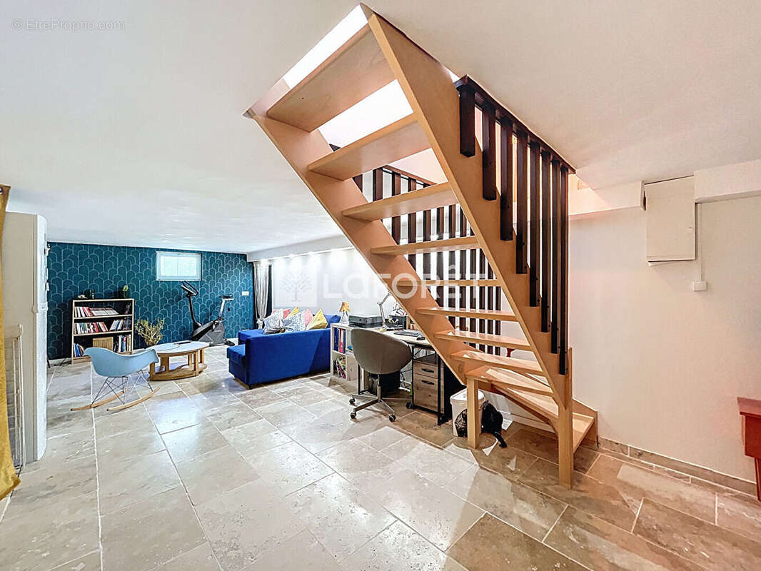 Maison à LA VALETTE-DU-VAR