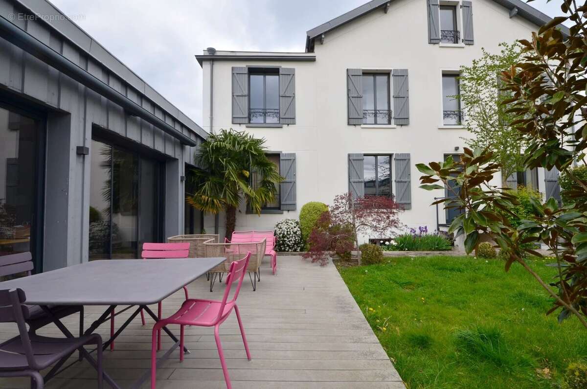 Maison à CROISSY-SUR-SEINE
