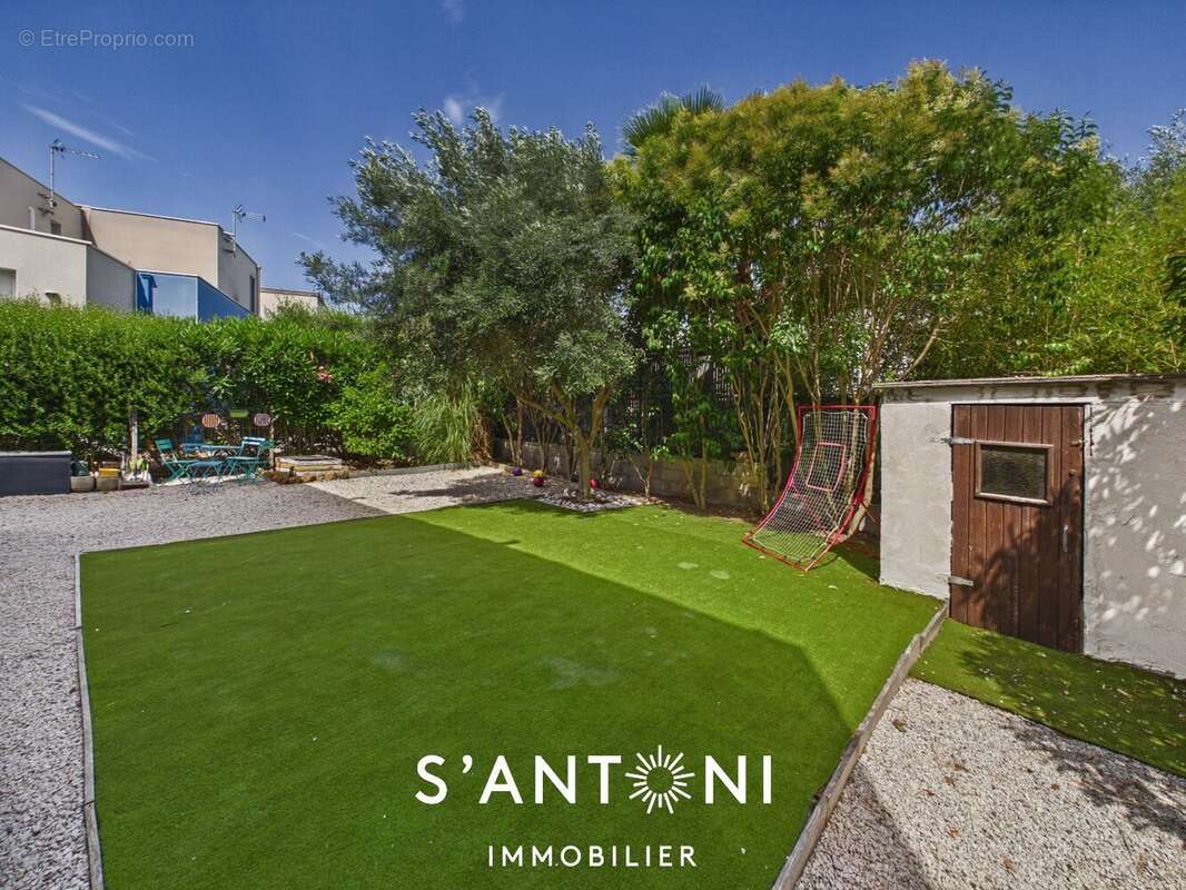 Vente Maison Contemporaine d'Exception 112 m²  Agde Capiscole  Prestations de Standing, Piscine & Cascade - photo 15