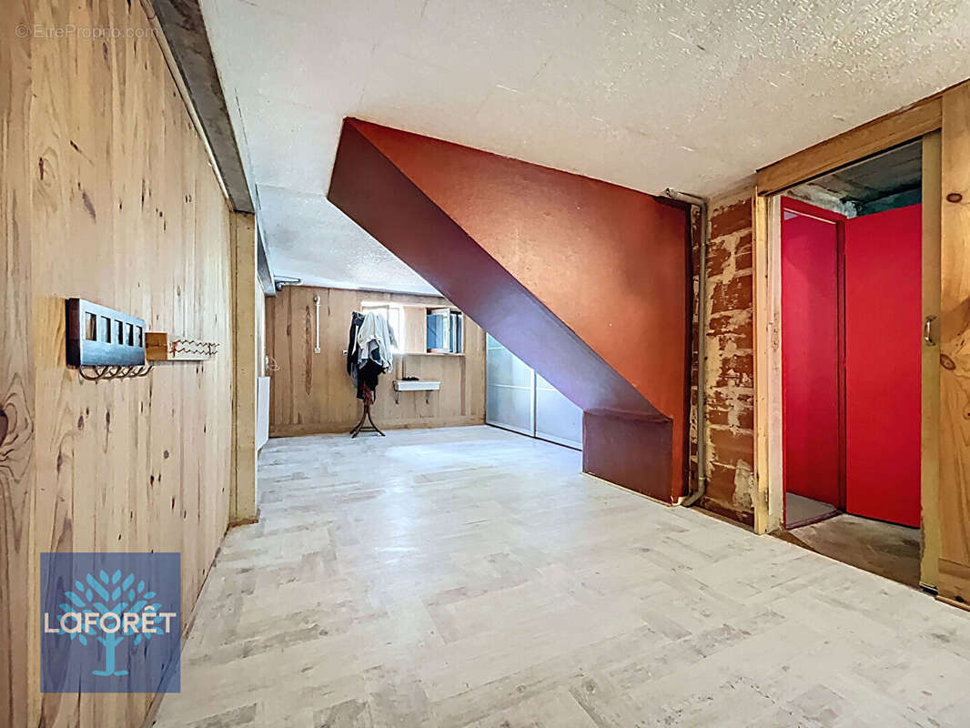 Maison à LA BAZOUGE-DU-DESERT