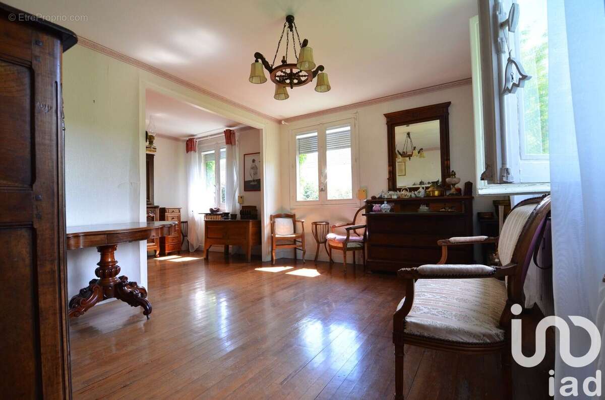 Photo 4 - Maison à POISSY