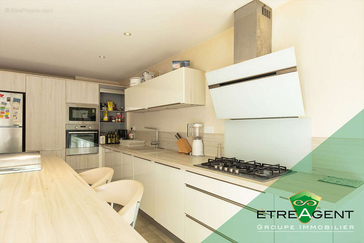 Maison CAEN - 206 m² - 6 chambres - photo 7