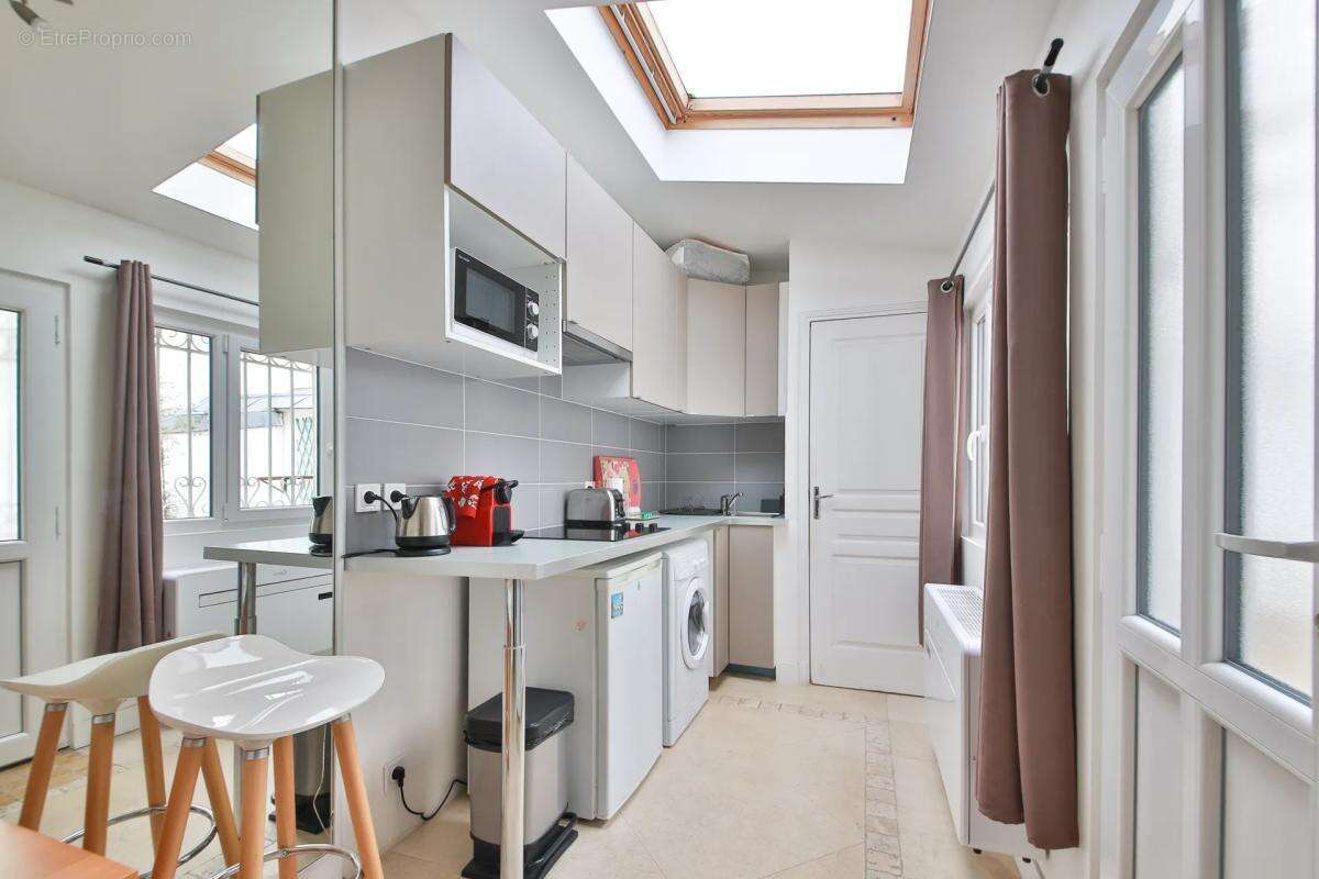 Appartement à PARIS-7E