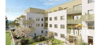 Appartement à CHALLES-LES-EAUX