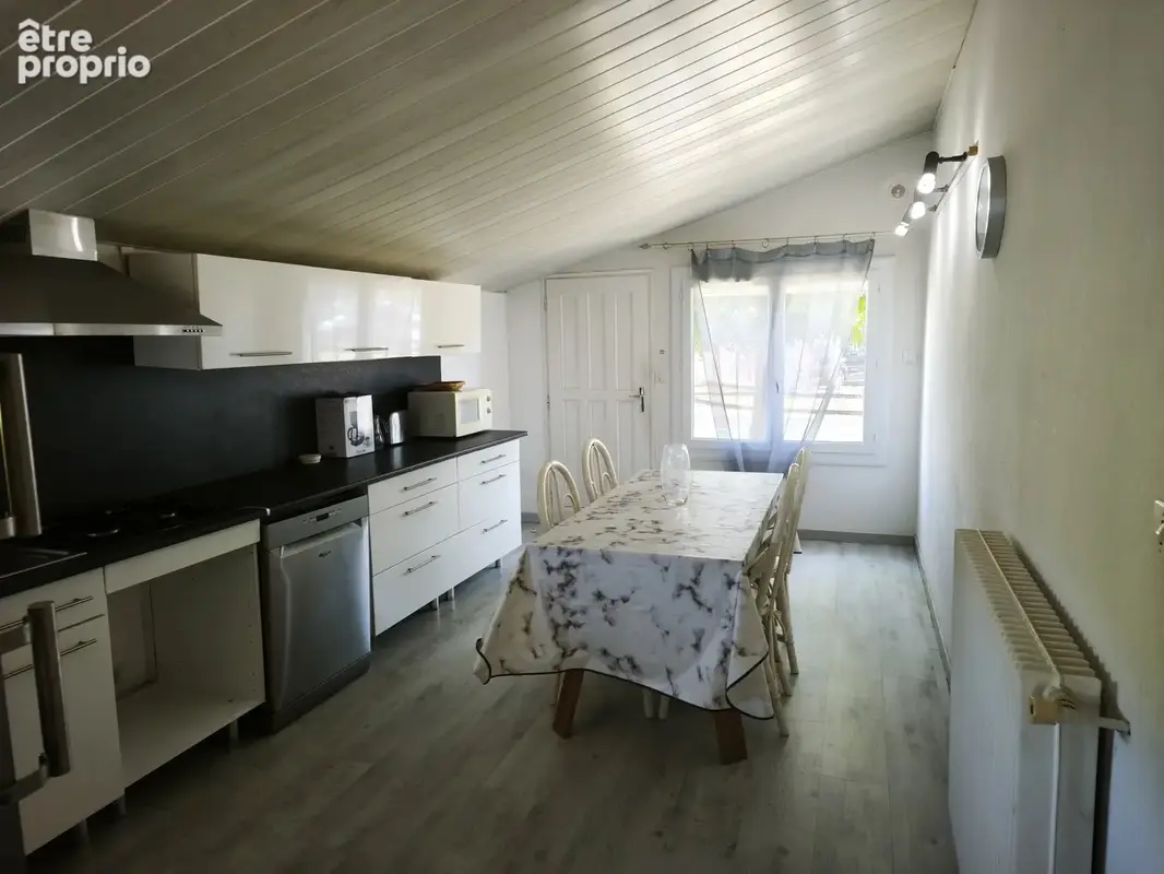 Belle maison de caractère avec maison d’amis indépendante, piscine et jardin - photo 18