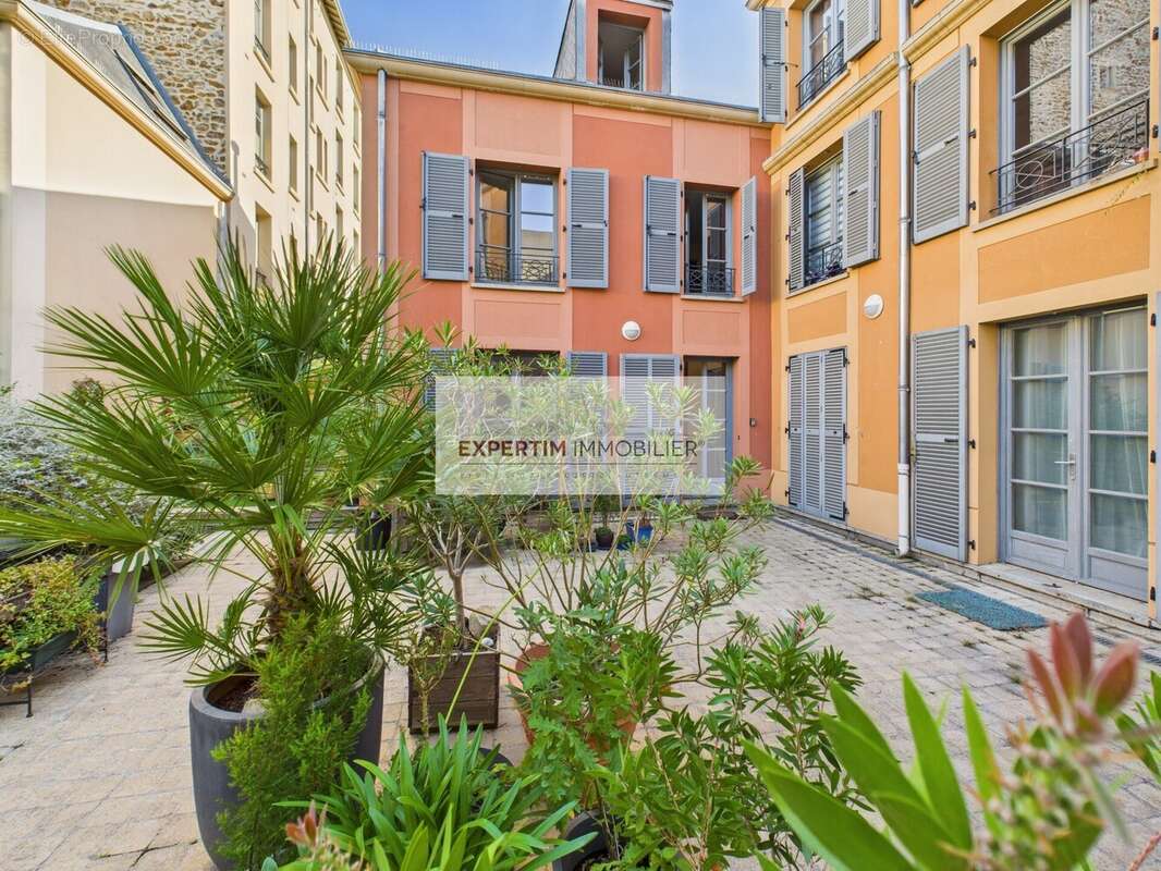 Appartement à VERSAILLES