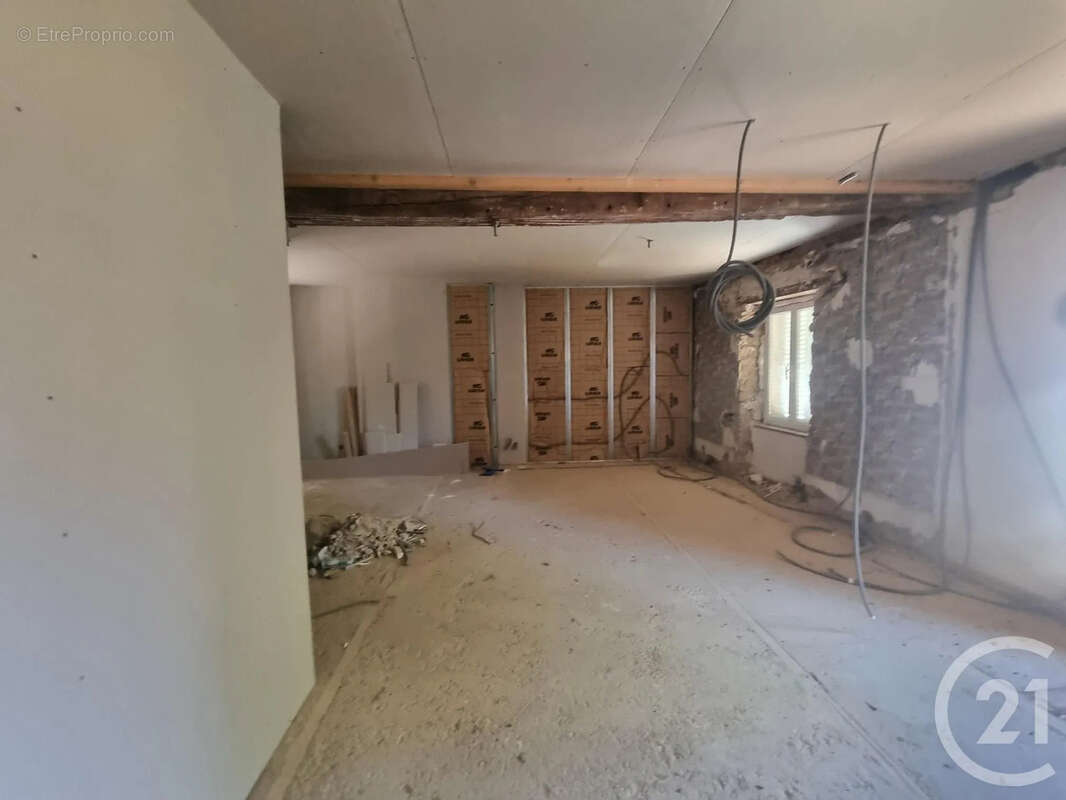 Maison 82 m² à Corbigny  - photo 11