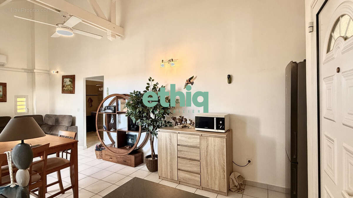 Appartement à SAINT-FRANCOIS