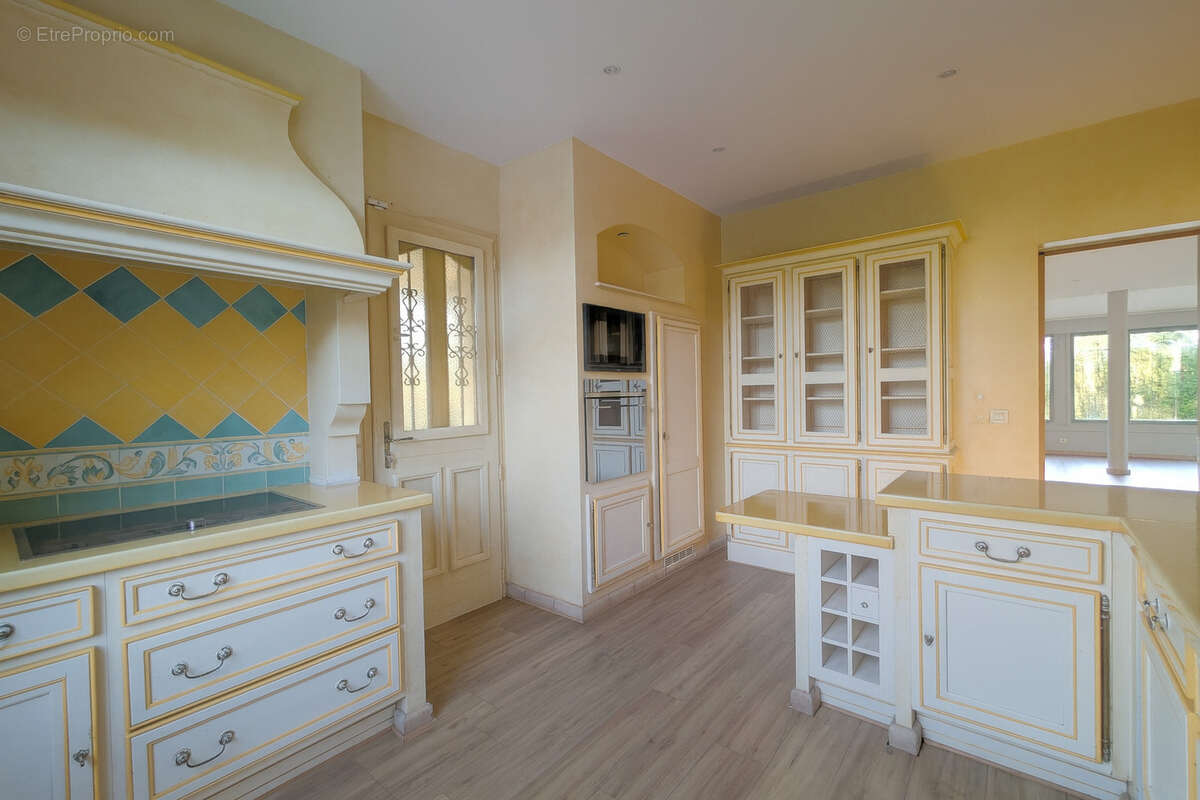 Maison à SOISY-SUR-SEINE