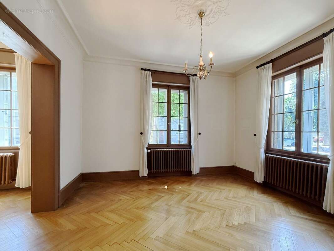 Maison à STRASBOURG