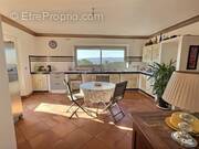 Maison à ROUSSILLON