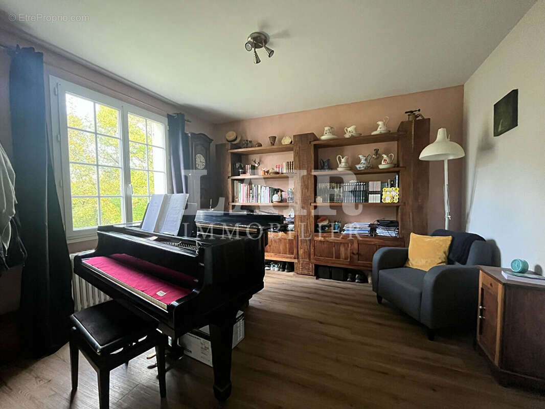 Maison à MORTAGNE-AU-PERCHE