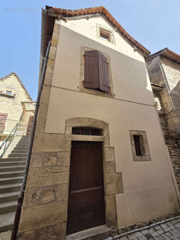 Maison à VILLENEUVE