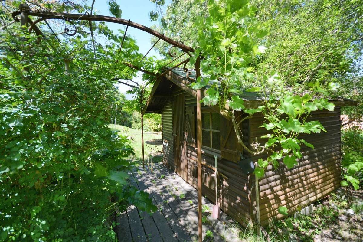Maison à ROQUEFORT-LES-PINS