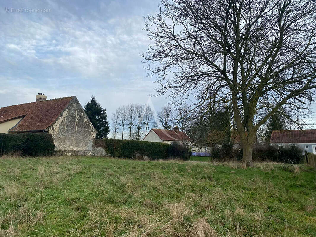 Terrain à ARGOULES