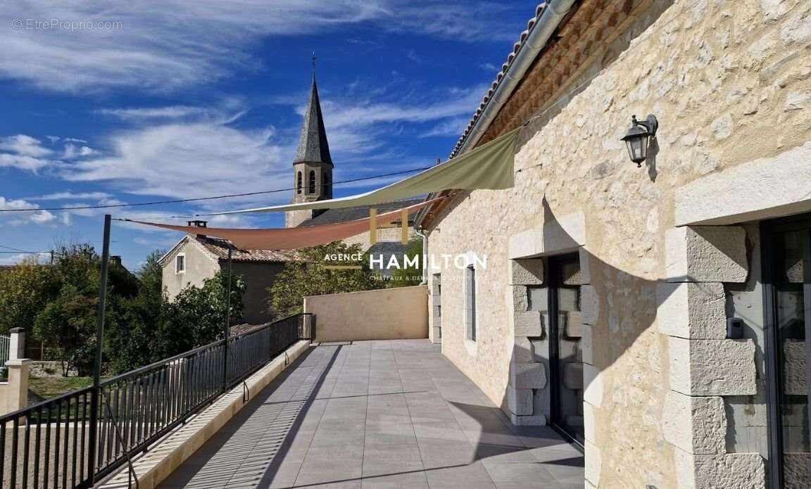 Une ferme d'exception au coeur du village, entre charme, calme et elegance - photo 4