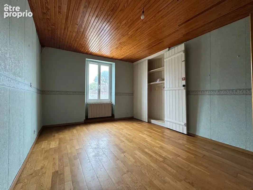 Immeuble à potentiel locatif, Ag. du Donjon. - photo 10
