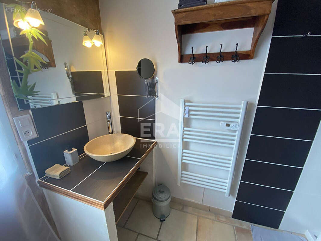 Maison 237m² à lacoste - photo 12