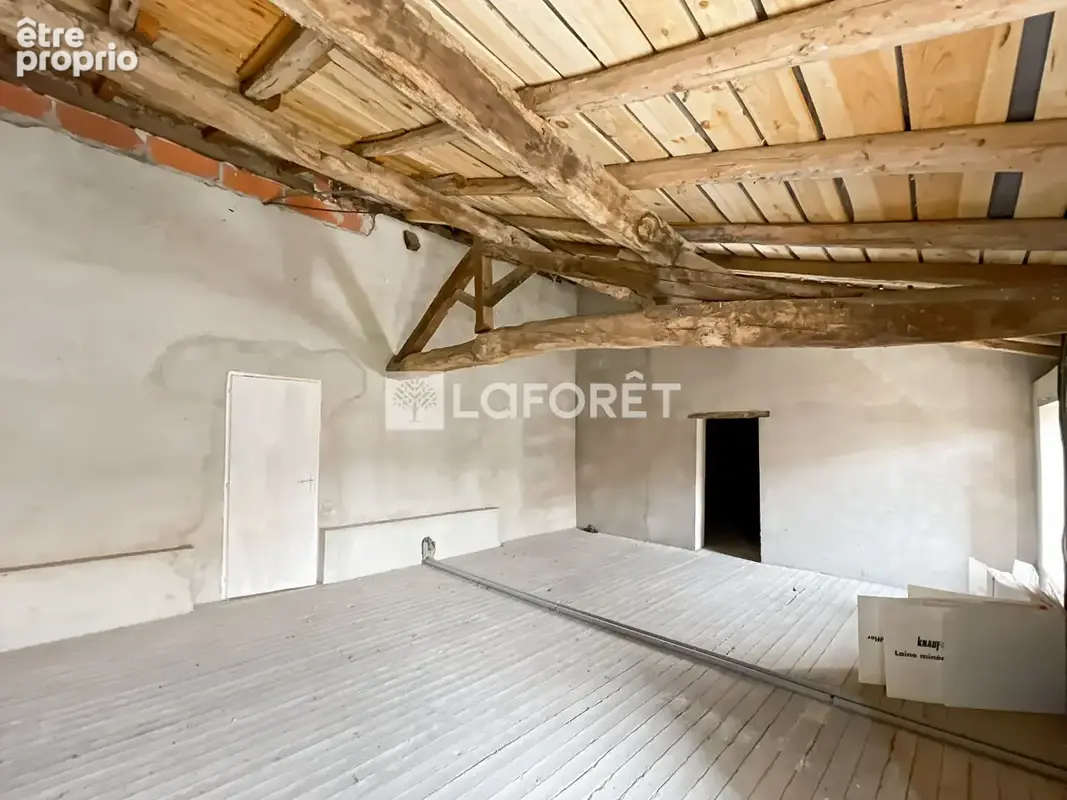 Maison de village avec jardin intimiste et beau potentiel - Labourgade - 129m2 - photo 8