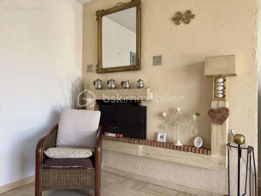 Villa 200 m² – Piscine à débordement – Terrain 2 500 m² – Aucun vis-à-vis - photo 4