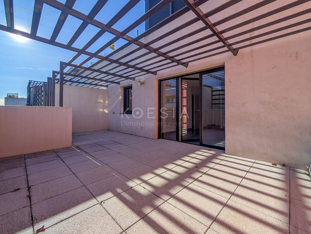 Appartement à SAINT-JEAN-DE-VEDAS