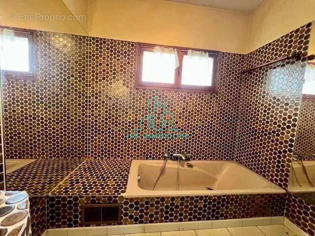 Maison à CHAPAREILLAN