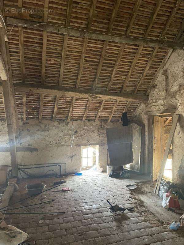 Maison à PRISSAC