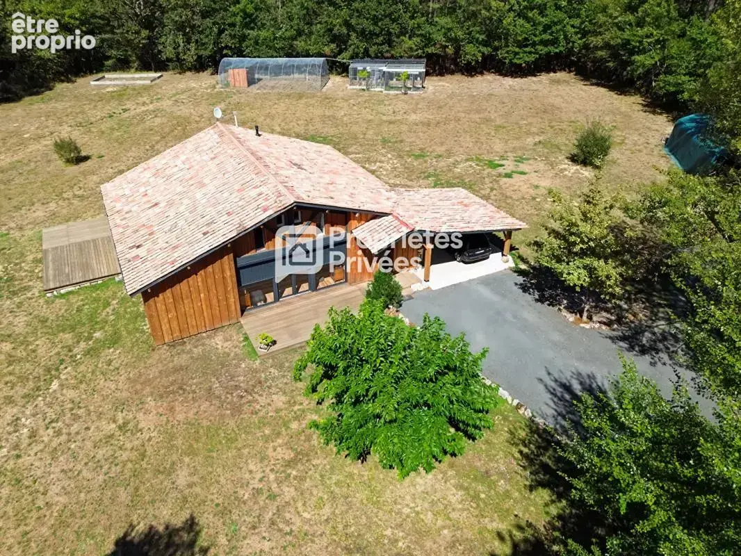 Grignols  Maison de charme rénovée, terrain de plus de 5 000 m² et aucun voisin - photo 3