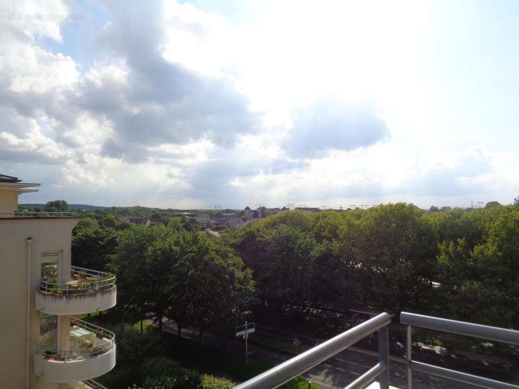 Appartement 61 m² à Cergy  - photo 9