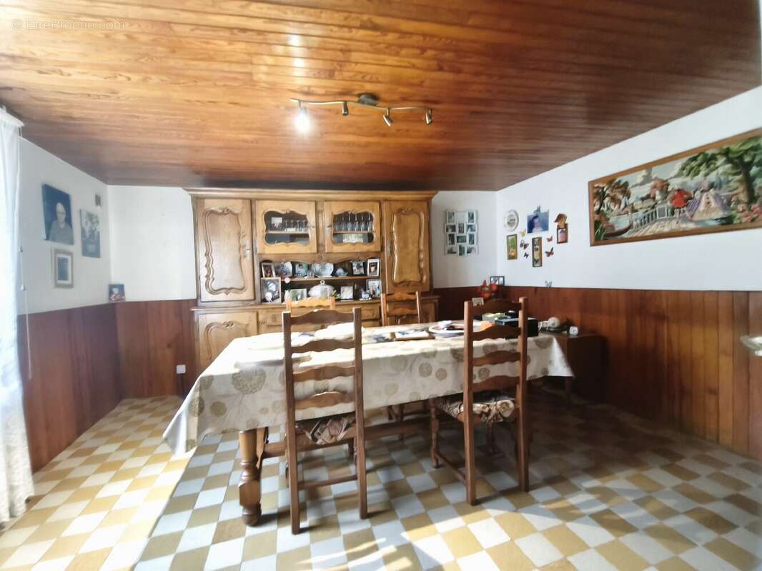 Maison à CHAMPENOUX
