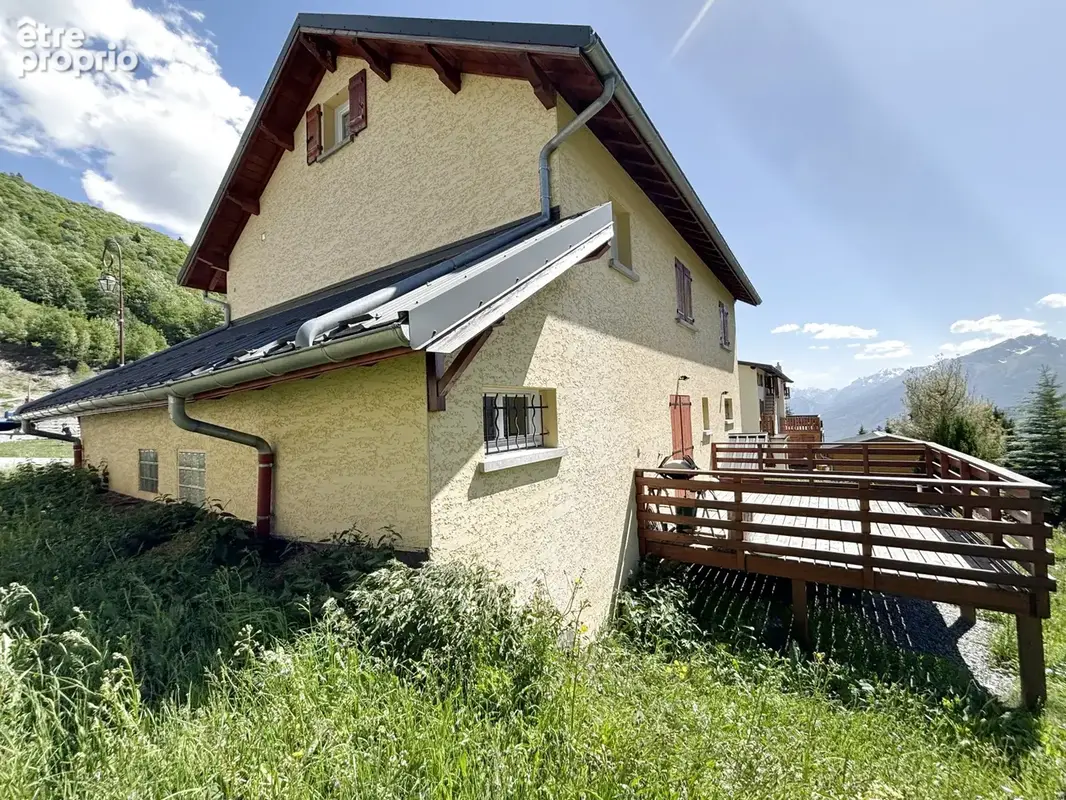 Appartement à SAINT-FRANCOIS-LONGCHAMP
