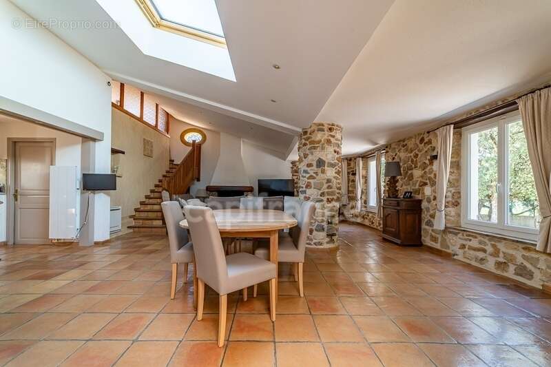 En exclusivité à Saint Jean de Cornies - photo 5