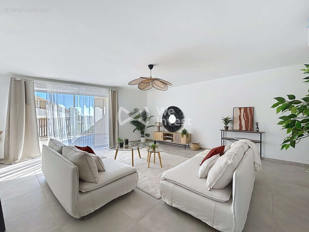 Appartement à MAUGUIO