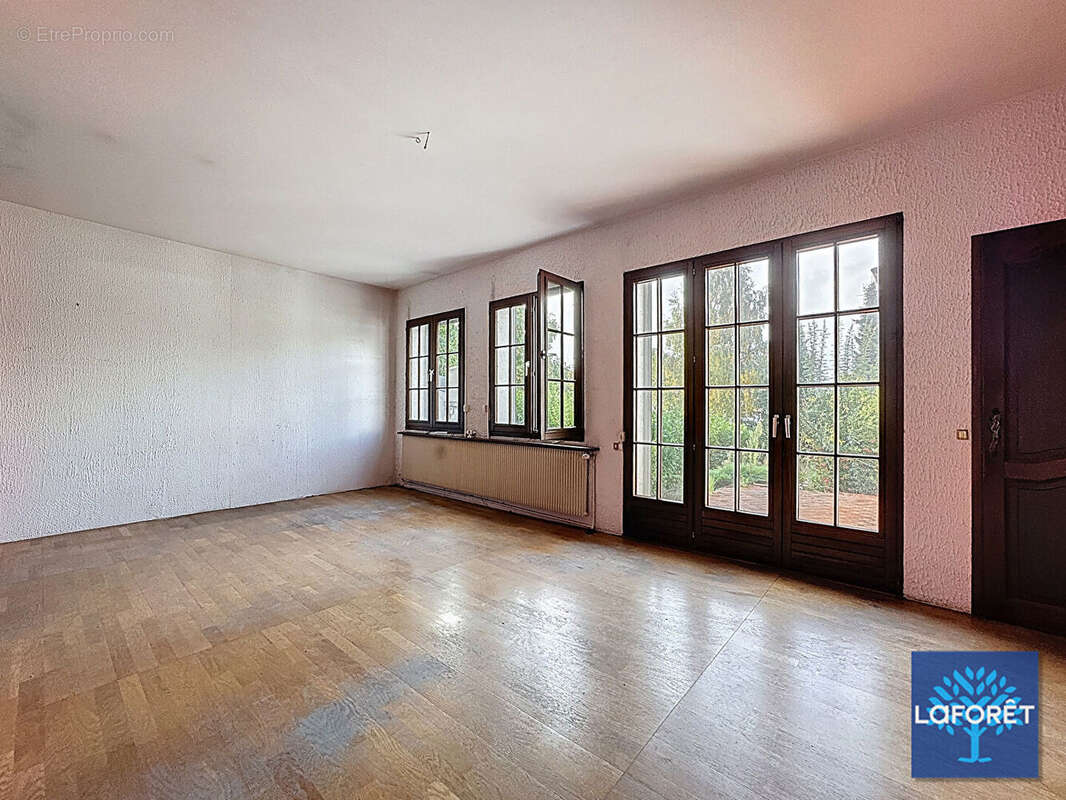 Maison à VALENCIENNES