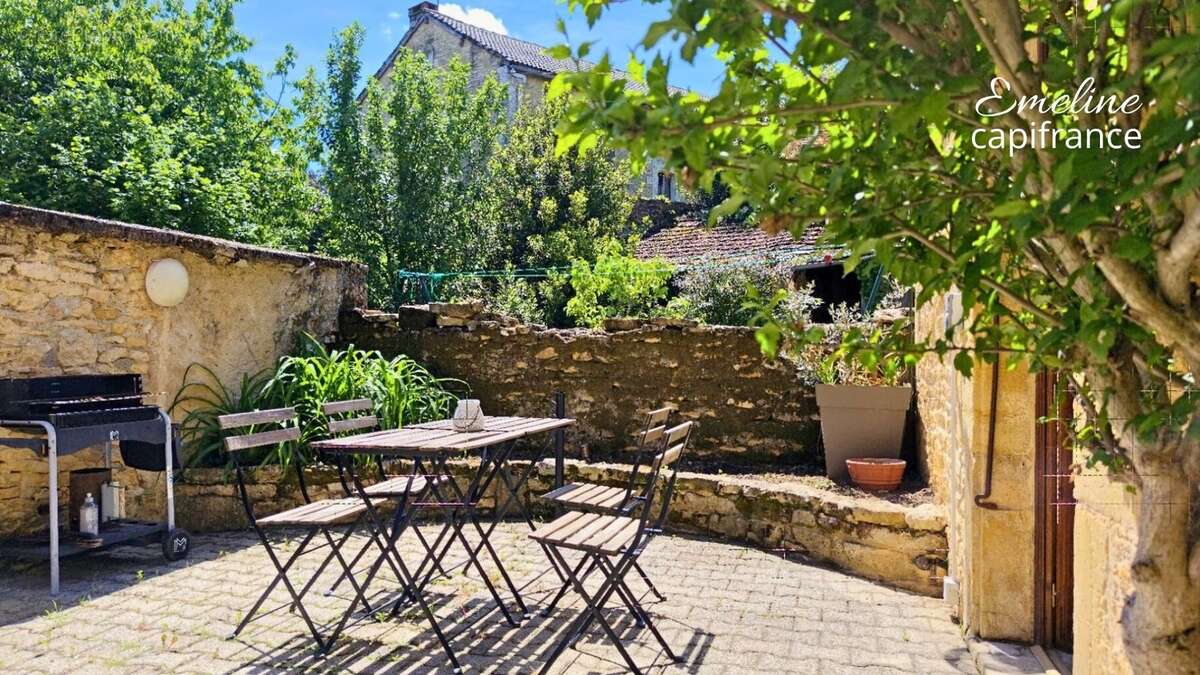 Maison de village de caractère – XIIIe siècle – terrasse – Périgord Noir - photo 2
