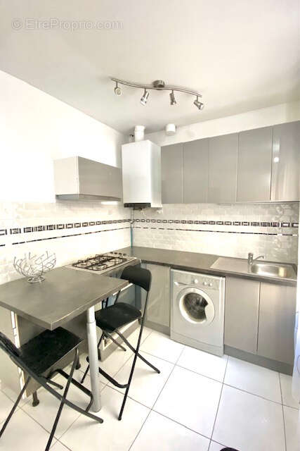 Appartement à MARSEILLE-5E