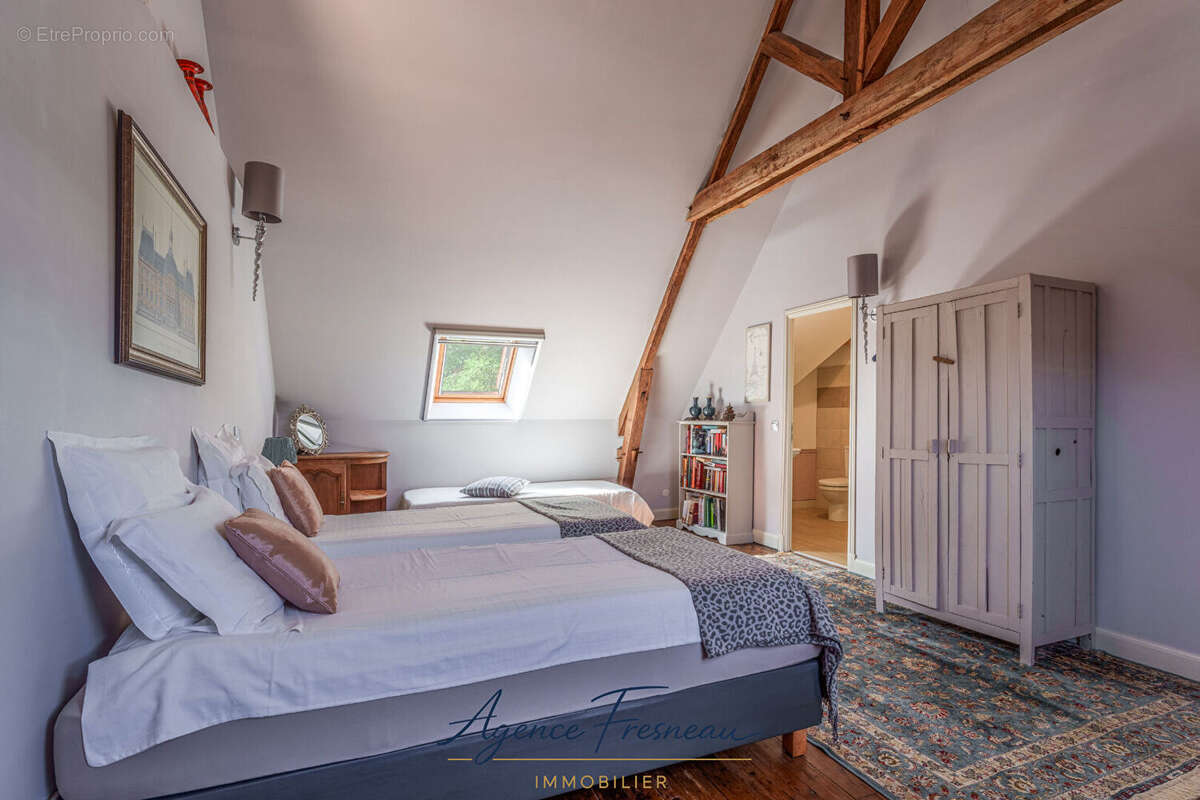 Manoir  - 7 chambres - 350 m2 - Vue panoramique sur la Loire - photo 14