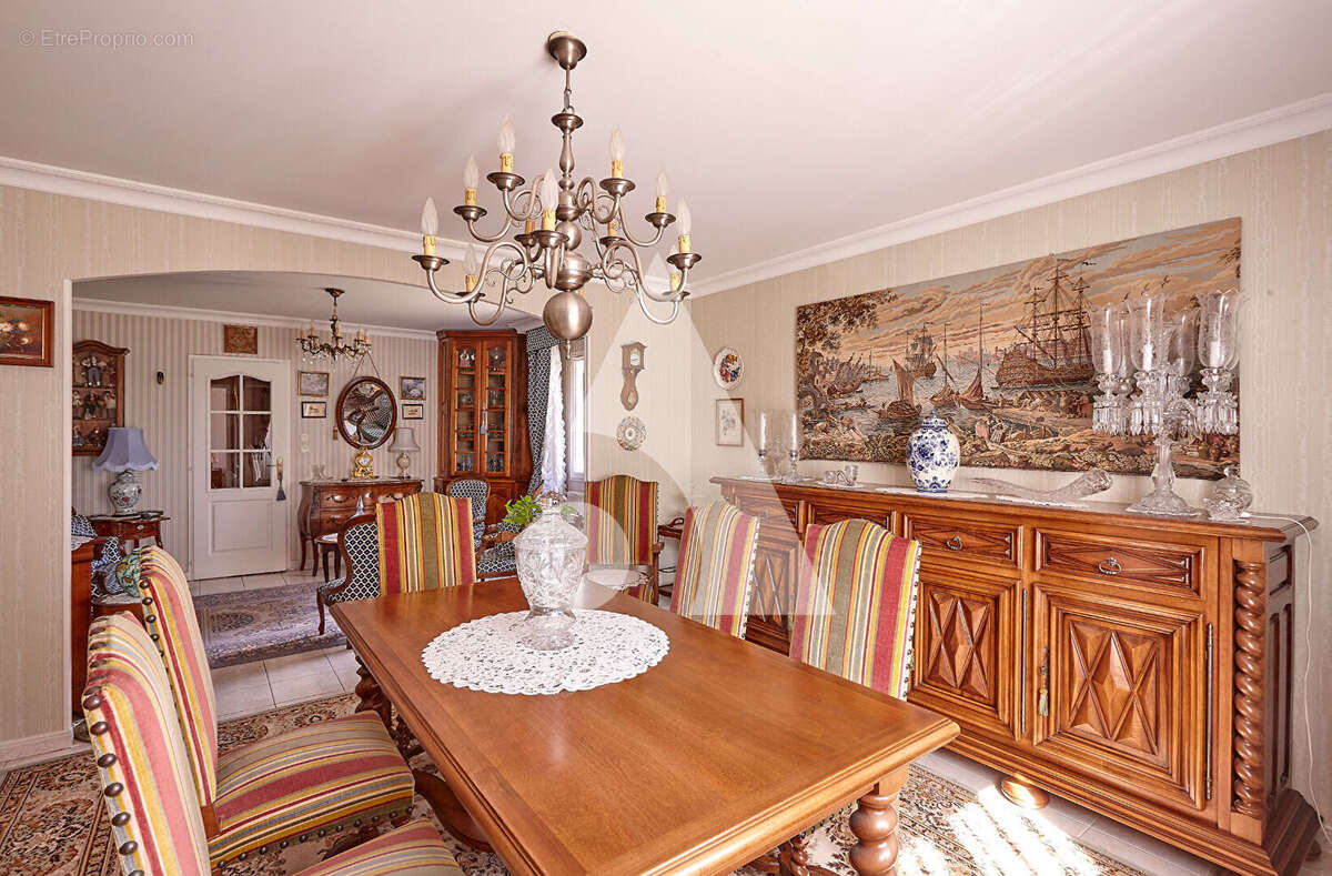 Maison à VILLEFRANCHE-SUR-SAONE