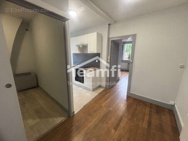 Appartement à SAINT-AMAND-MONTROND