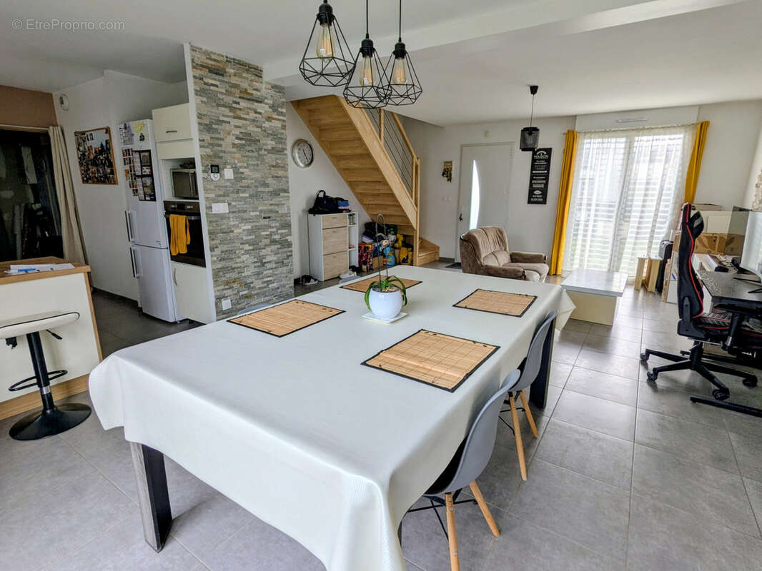 Maison à NORT-SUR-ERDRE