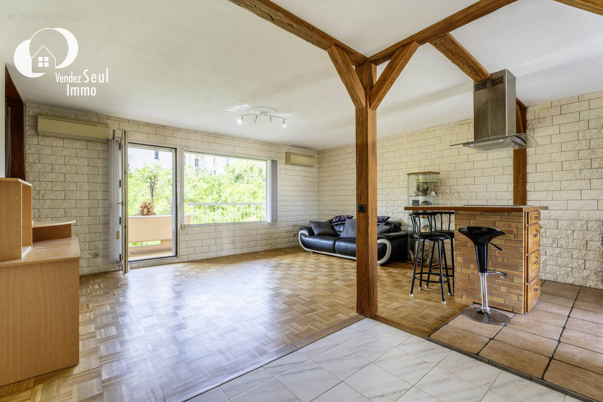 Appartement à LYON-8E