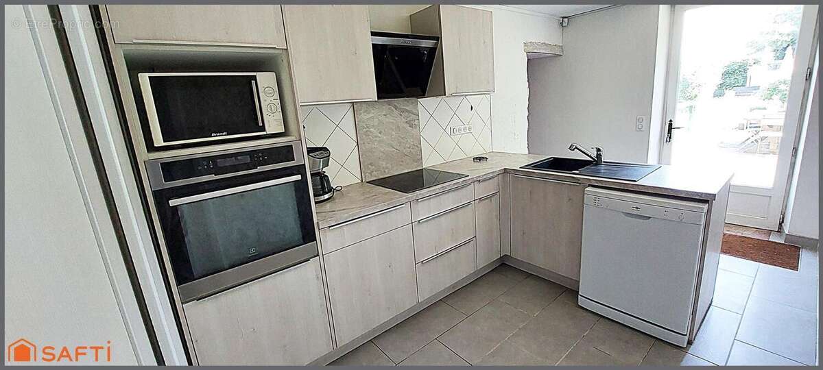 Maison 123 m² à La Brousse  - photo 3