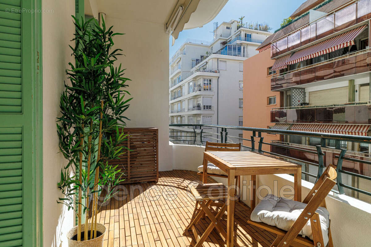Appartement à NICE