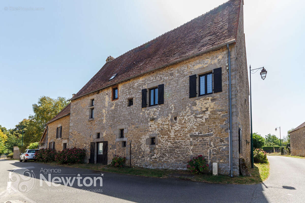 ORNE: Alençon Maison de campagne 7 chambres,  5 minutes d'Alençon - photo 18