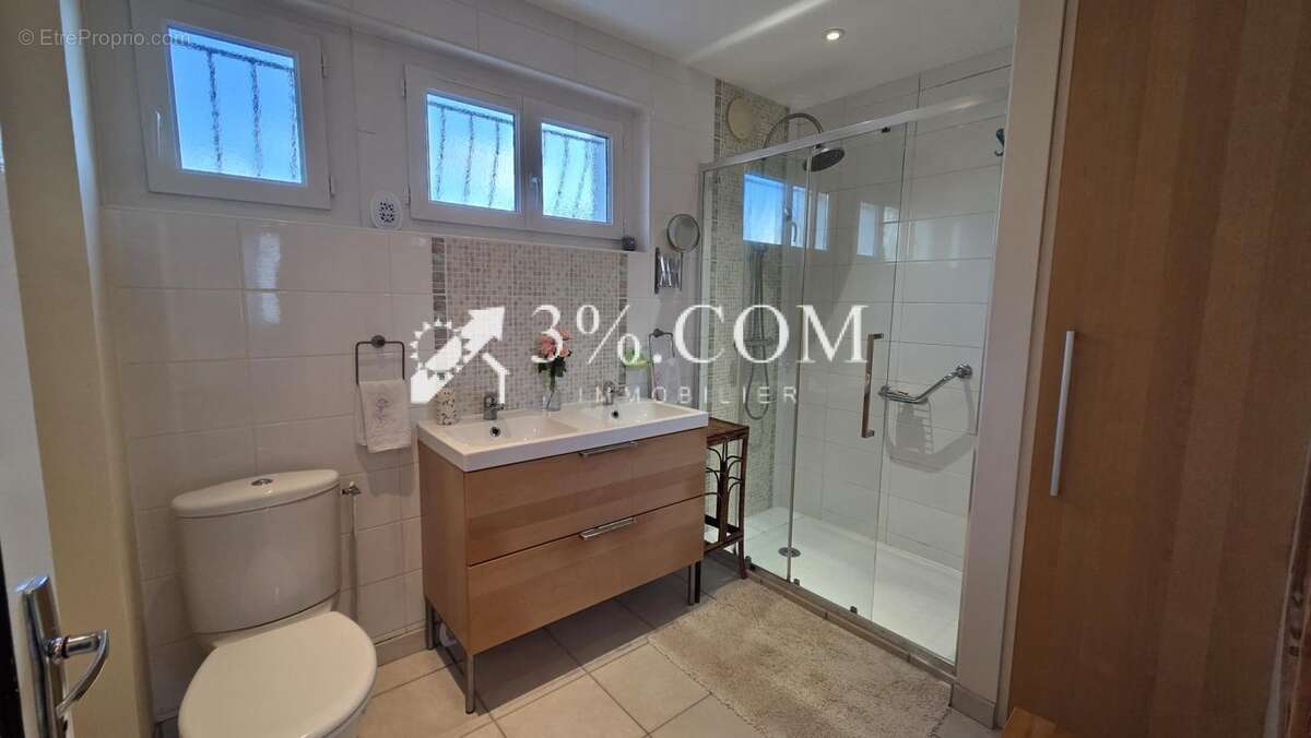 Maison à LA GACILLY